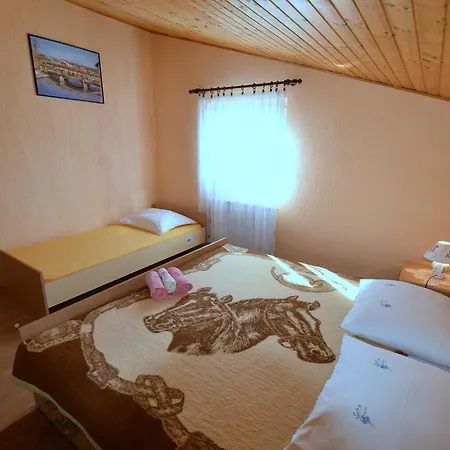 Apartman Mare *
