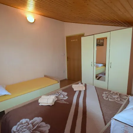 Mare Apartment *